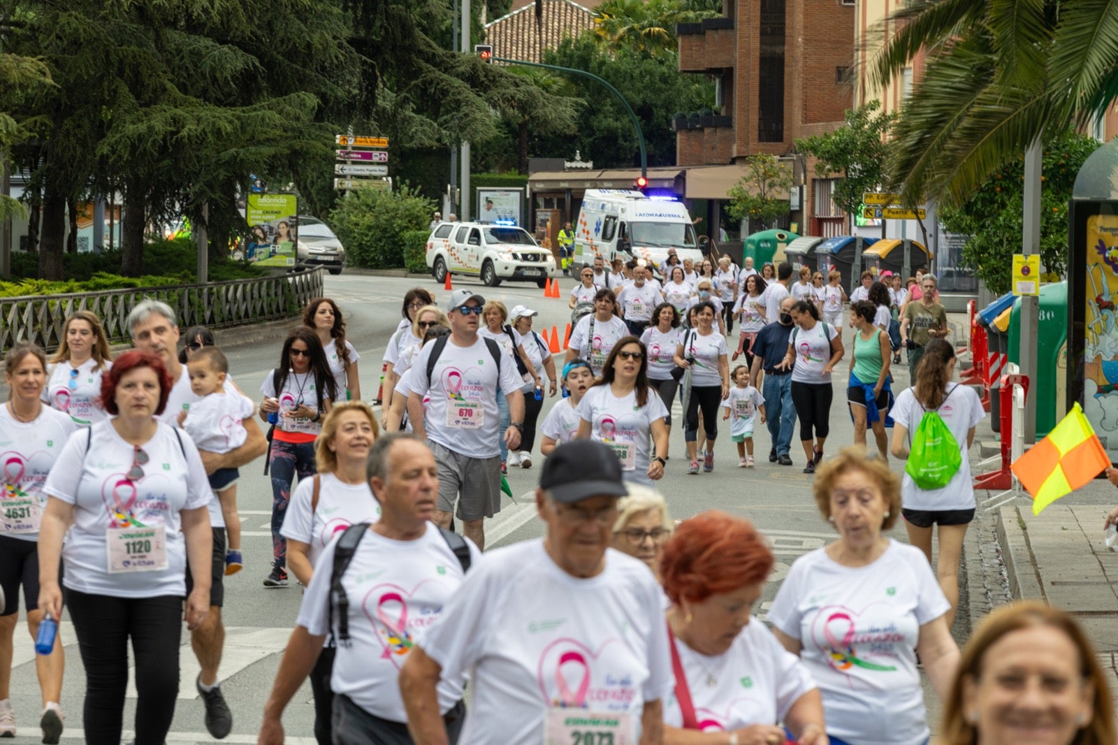 Granada marcha contra el cáncer