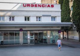 Imagen de archivo de las urgencias de un hospital en Granada.