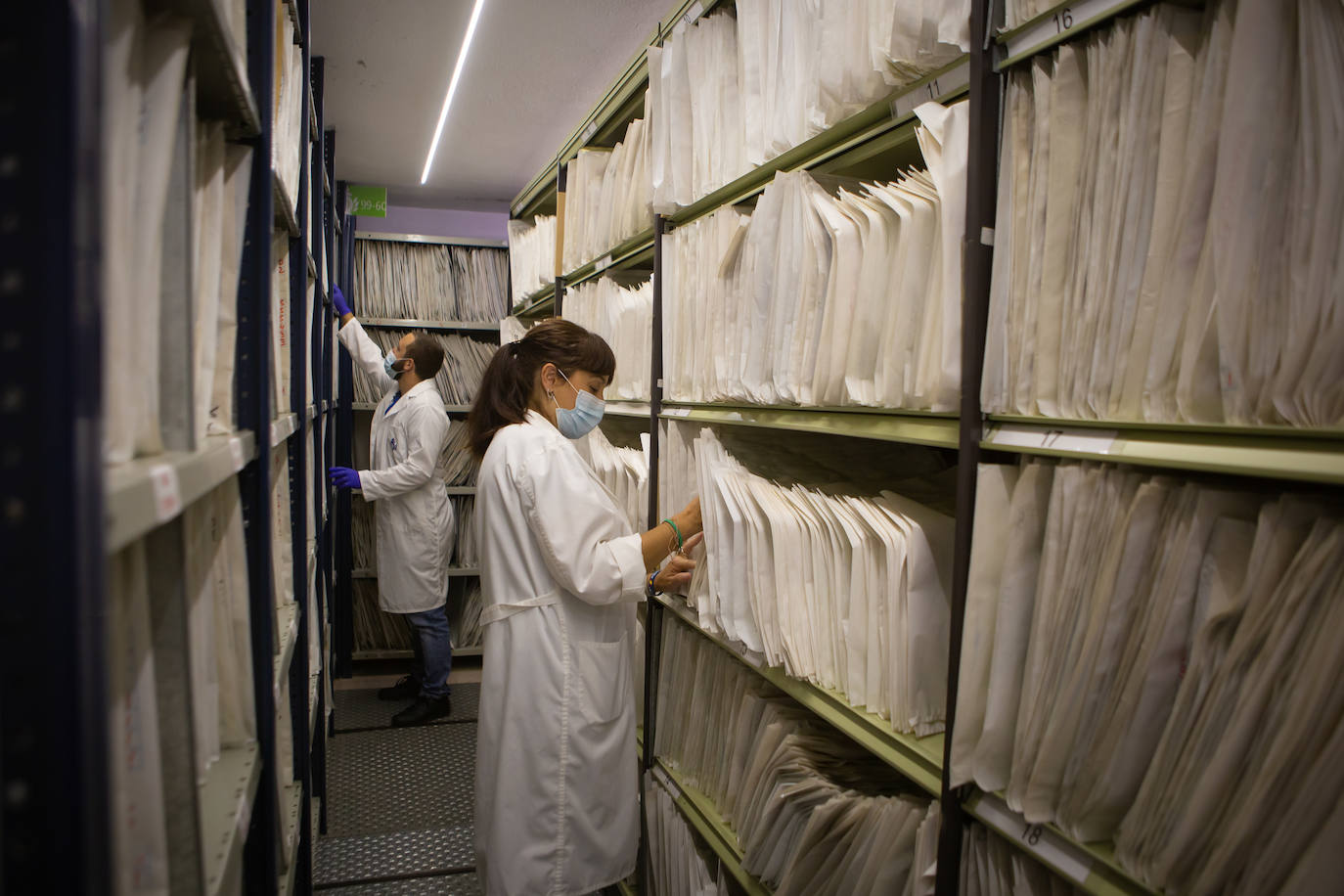 El archivo está en la planta sótano del Hospital.