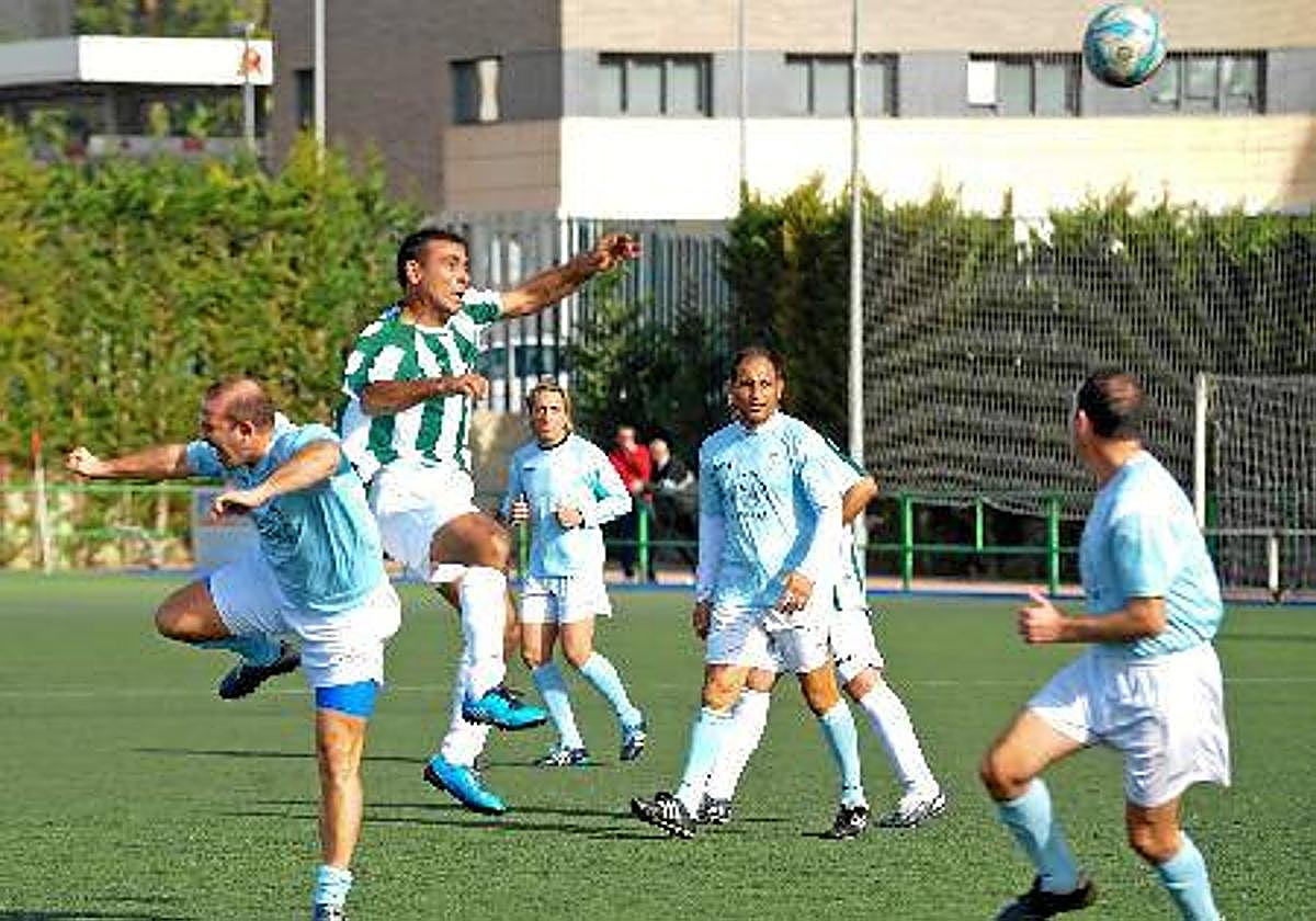 El fútbol veterano sigue creciendo.