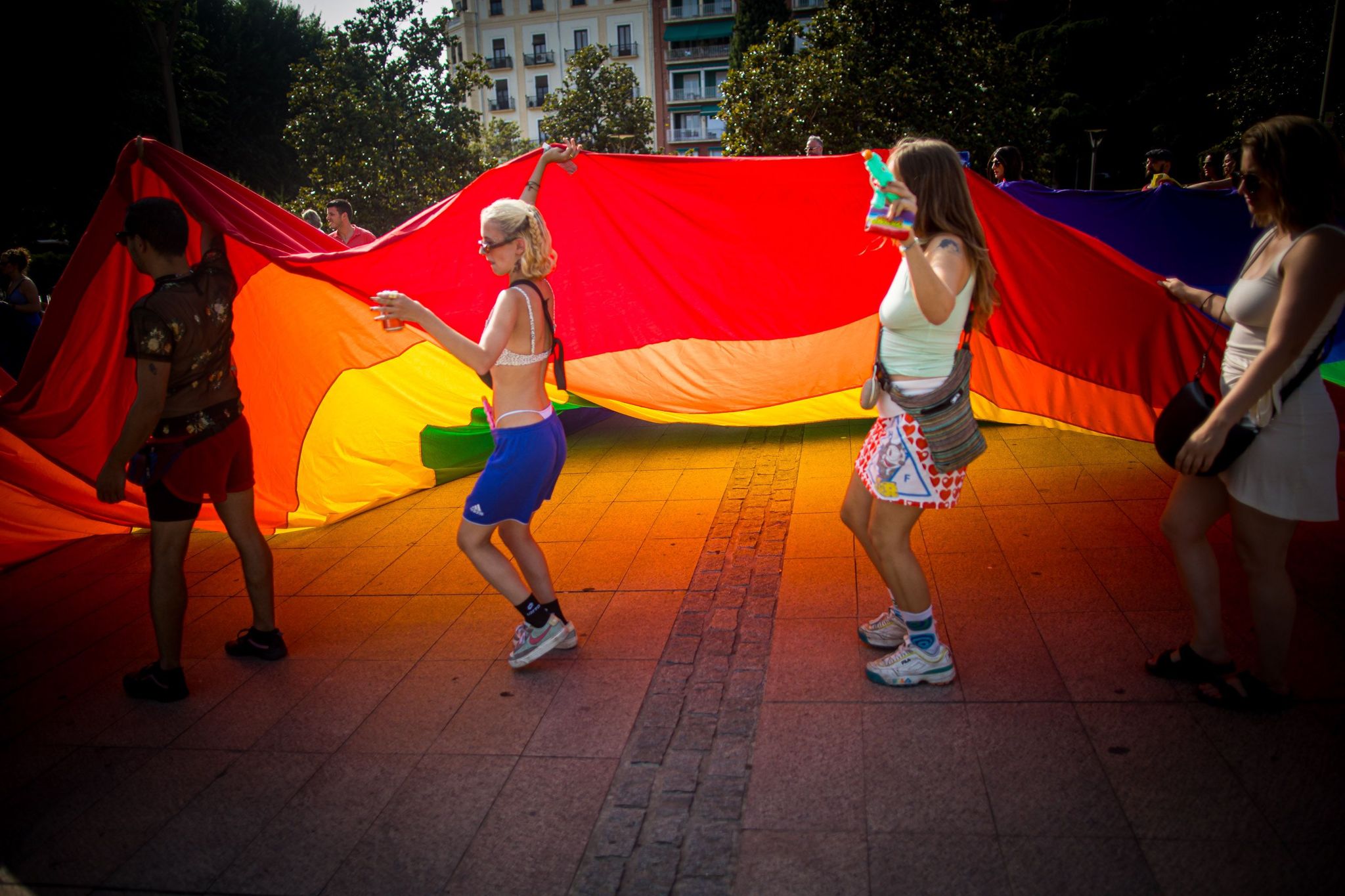 La manifestación del orgullo LGTBI de Granada, en imágenes