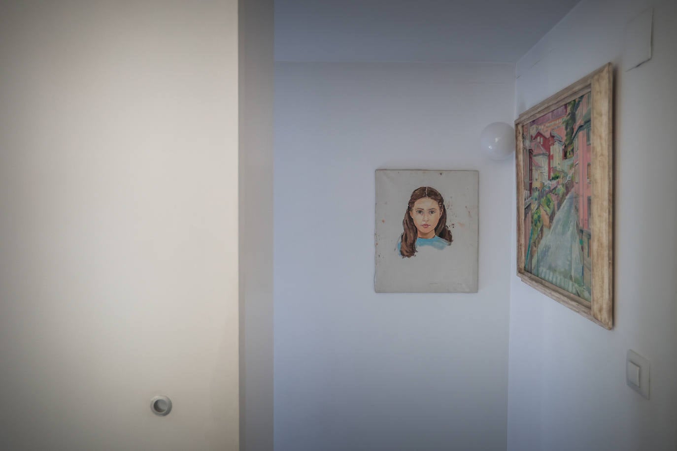 Imagen secundaria 1 - Cuadros de Elisa Ramos, madre de Elisa Valero. 