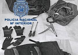 Parte del material robad.