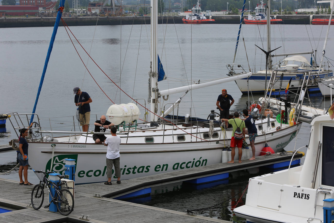 Un velero visitará Granada para concienciar sobre el cuidado del mar