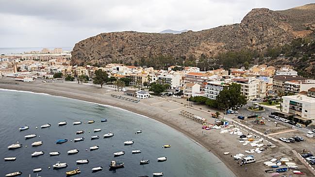 Imagen después - El antes y el después de las playas de Granada