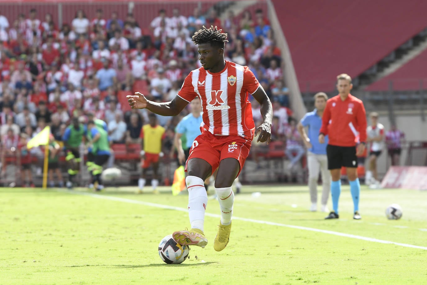 El Bilal Touré tiene las horas contadas en la UD Almería.