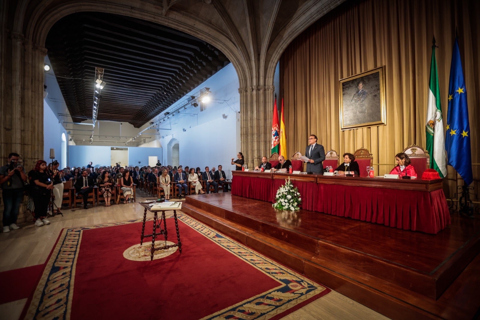 Las imágenes de la toma de posesión del rector de la UGR