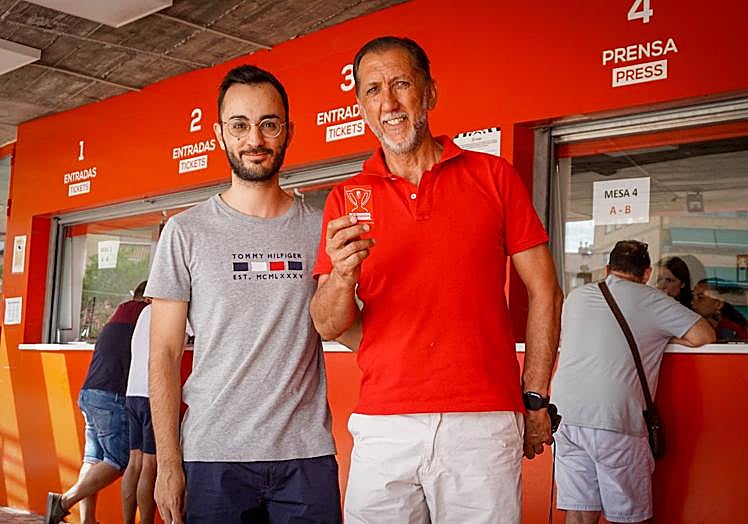 Alejandro Quirante (hijo) y Fernando Quirantes (padre), los dos primeros en renovar.