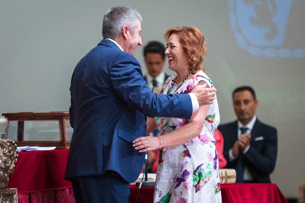 Las imágenes de la constitución de la Diputación de Granada