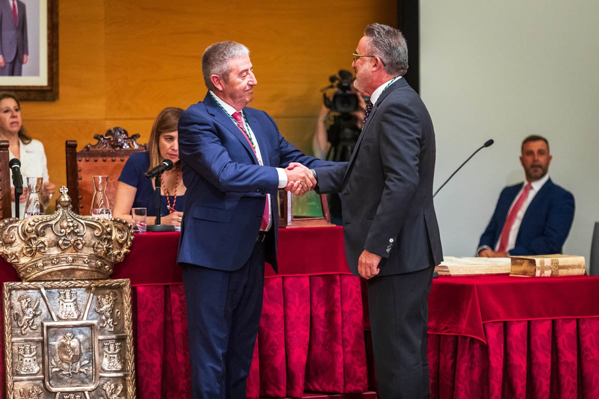 Las imágenes de la constitución de la Diputación de Granada