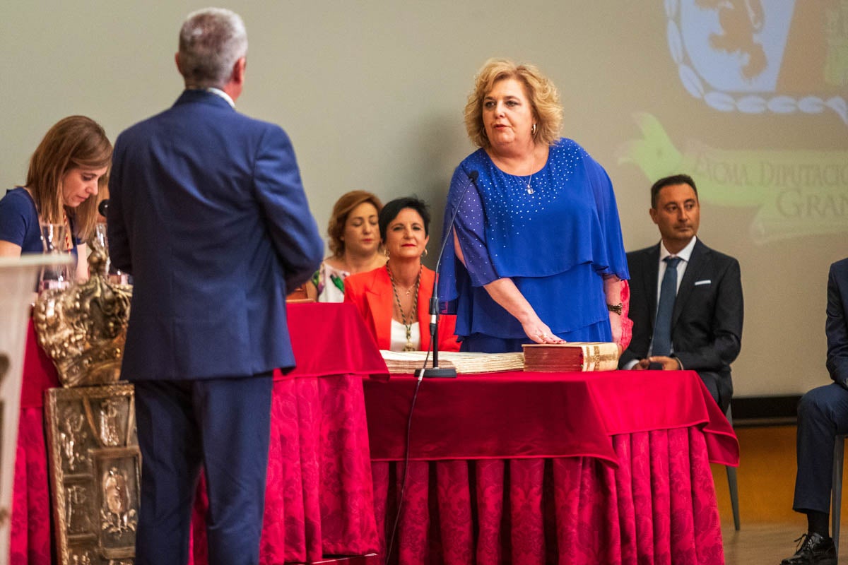 Las imágenes de la constitución de la Diputación de Granada