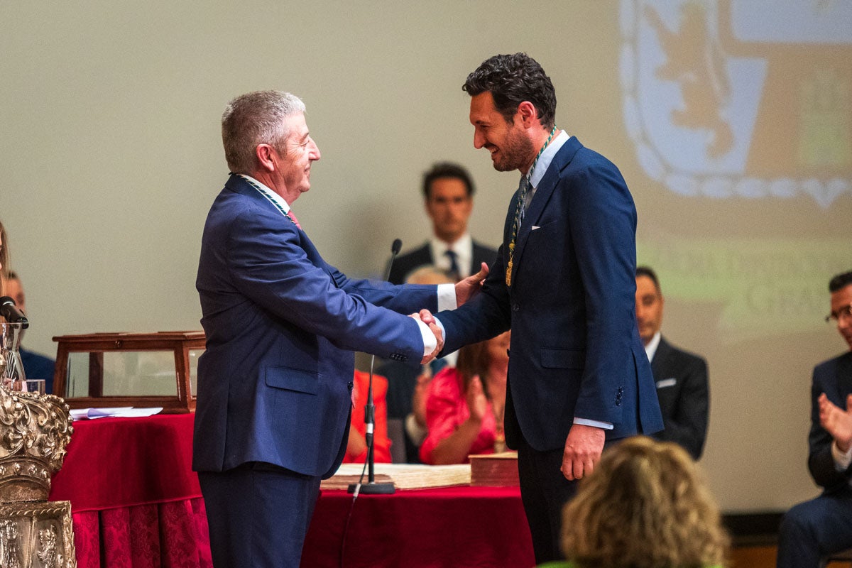 Las imágenes de la constitución de la Diputación de Granada