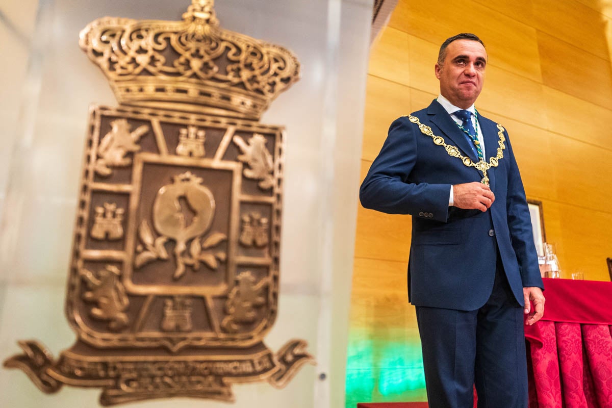 Las imágenes de la constitución de la Diputación de Granada