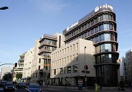 La Junta se ahorrará 900.000 euros al mes en alquiler con la compra a Cajamar