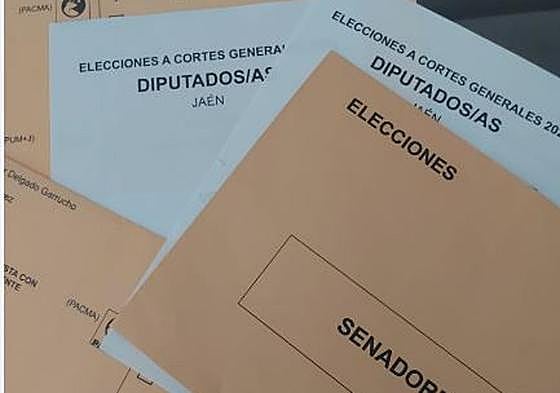 Papeletas del Congreso y Senado.