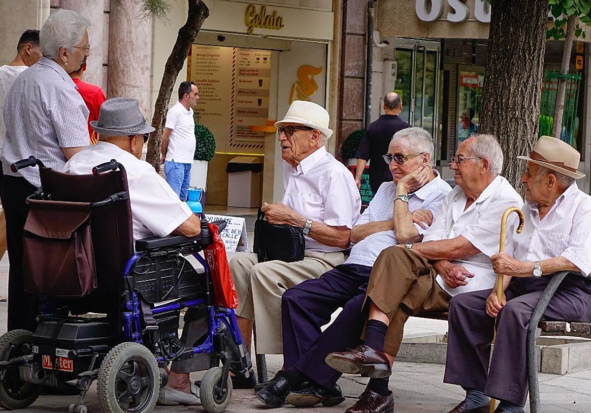 Esta es la recomendación de la OCU para los jubilados con ahorros.