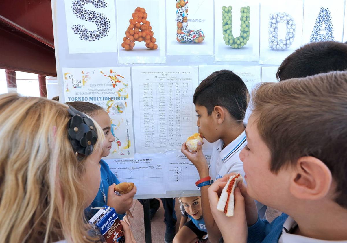 Desayunos saludables en el colegio Juan XXIII del Zaidín.