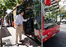 El portavoz del equipo de gobierno de Granada, Jorge Saavedra.