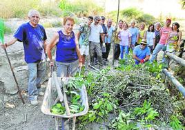 los vecinos, manos a la obra en Cónchar.