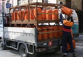 Así puedes conseguir una bombona de butano gratis con la promoción de Repsol.