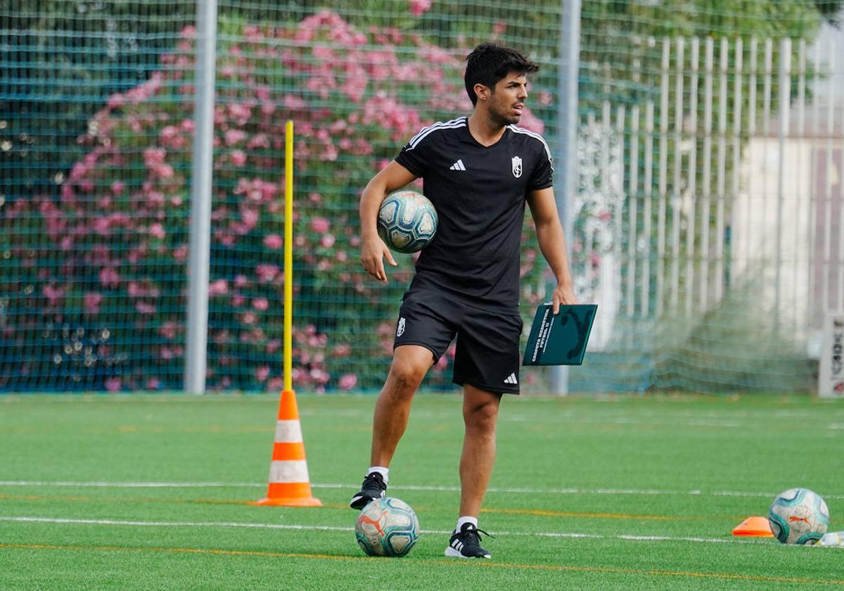 Adolfo Martínez en el primer entrenamiento.