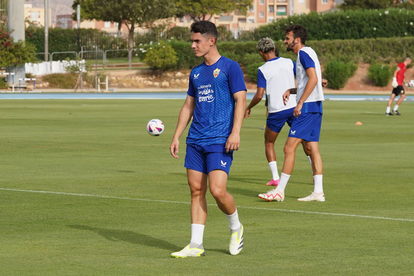 El Almería &#039;afila las garras&#039; para su primer partido de Liga