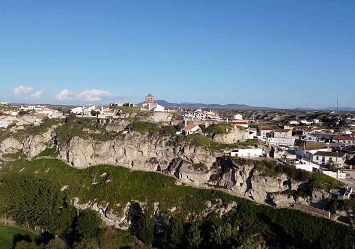 Benamaurel corta el agua por la noche para facilitar la recuperación del llenado de los depósitos