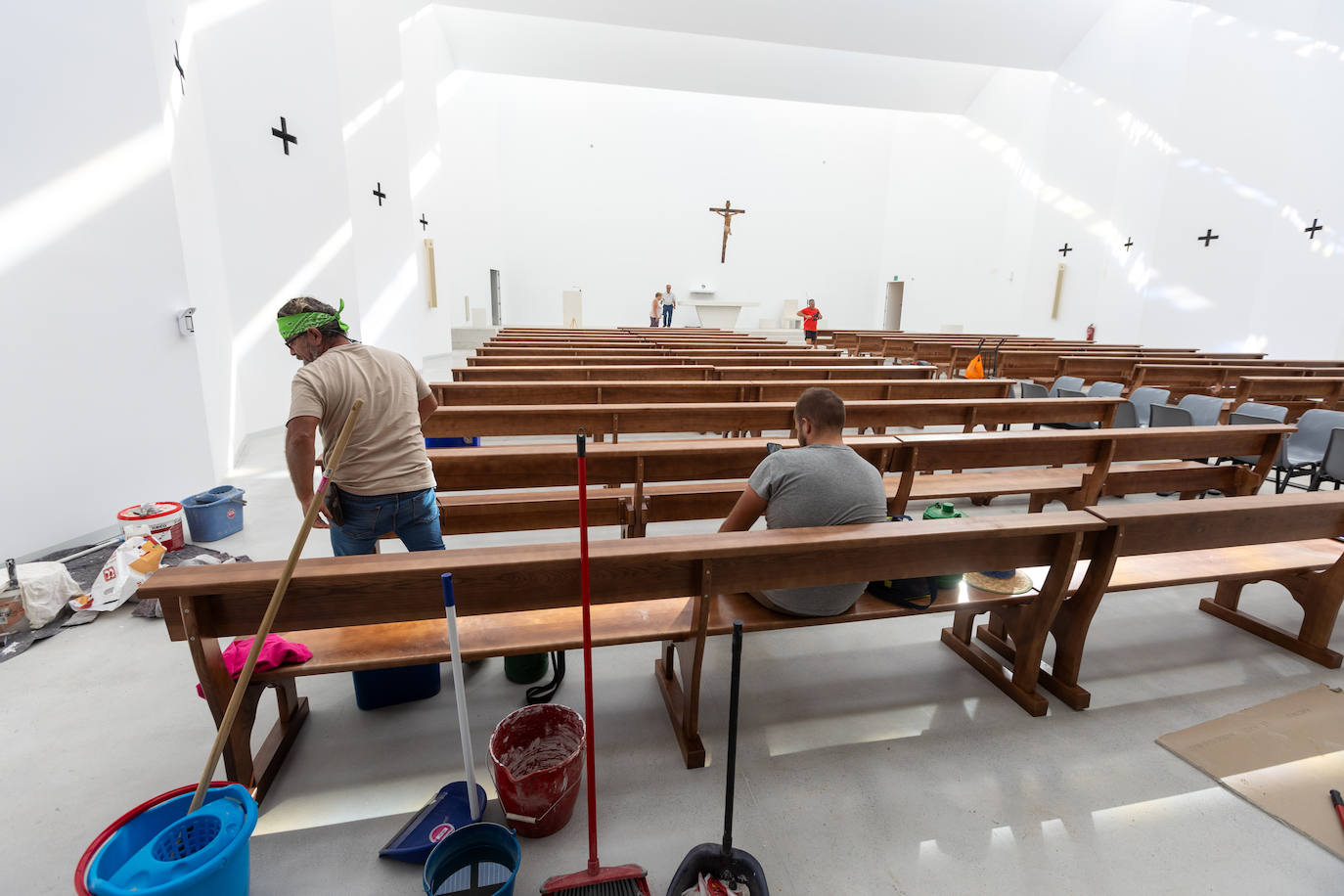 Imagen secundaria 2 - Arrimando el hombro. 