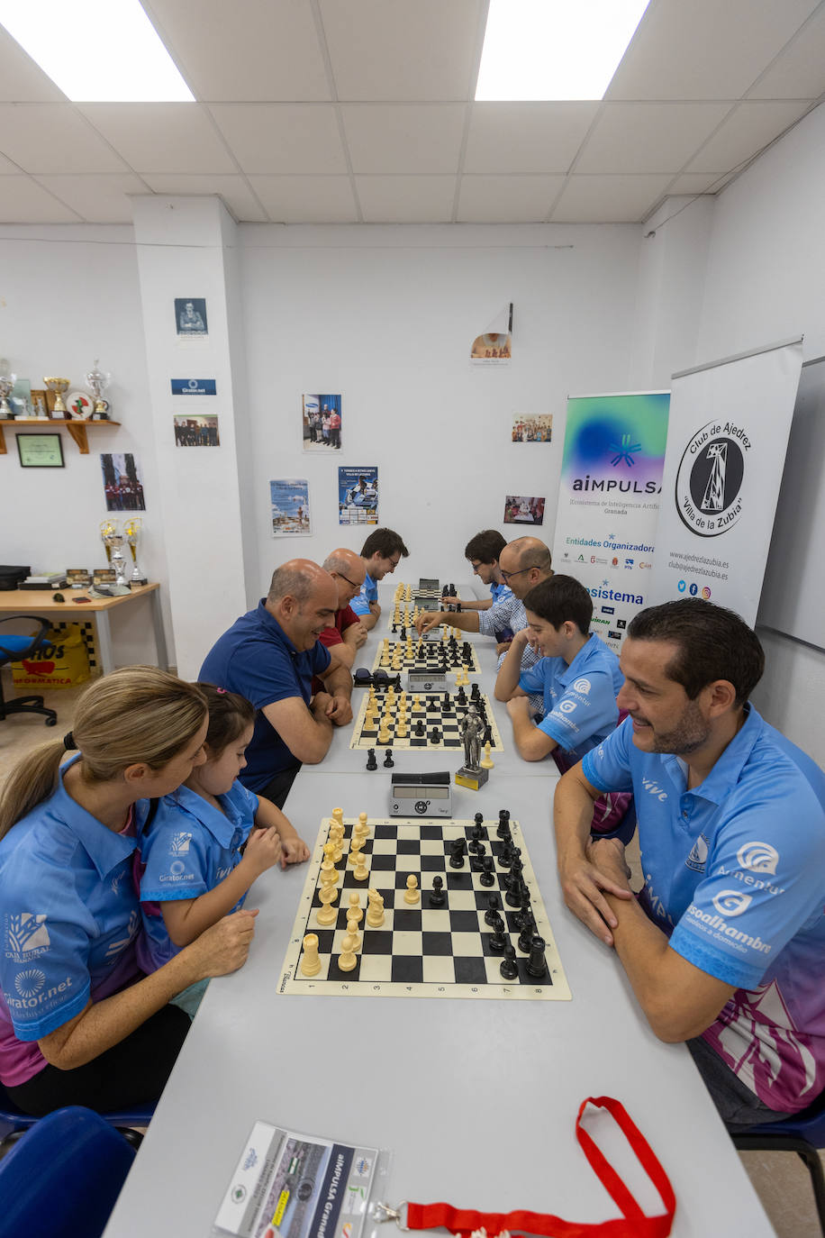 La magia del ajedrez une el deporte y la educación en Granada