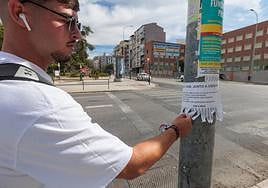 Un anuncio de un piso en la zona del campus universitario de Fuentenueva.
