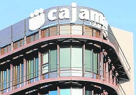 Sede de Cajamar en la plaza de Juan del Águila.