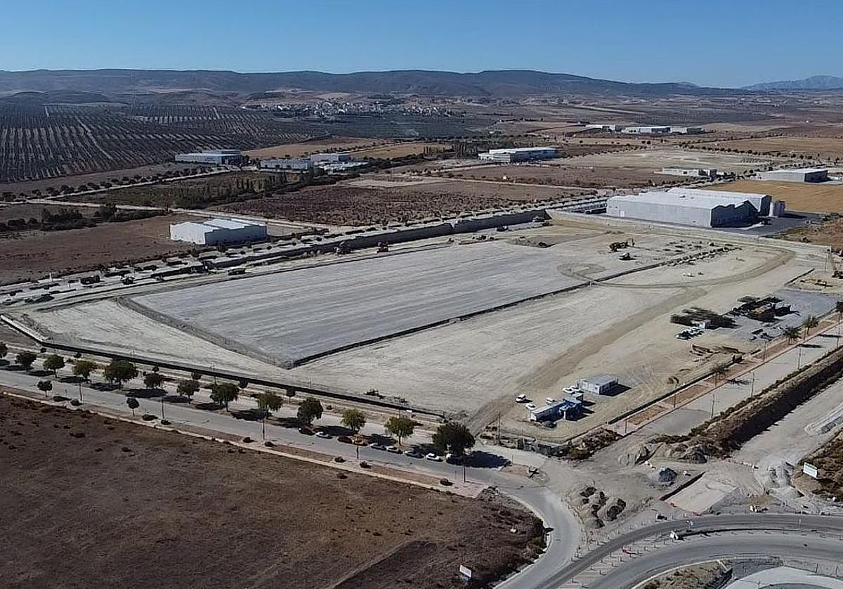 Recibidas diez ofertas para la redacción del acceso directo del parque industrial de Escúzar