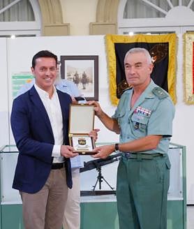 Imagen secundaria 2 - El Patio de Luces se convierte en una subsede del Museo de la Legión hasta el día 15
