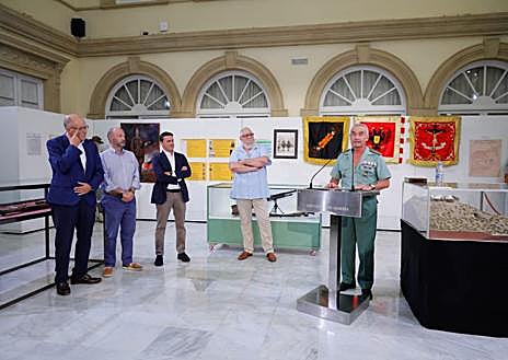 Imagen secundaria 1 - El Patio de Luces se convierte en una subsede del Museo de la Legión hasta el día 15