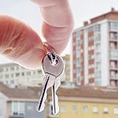 Ya está disponible el aval para la hipoteca de la Junta para menores de 35 años.