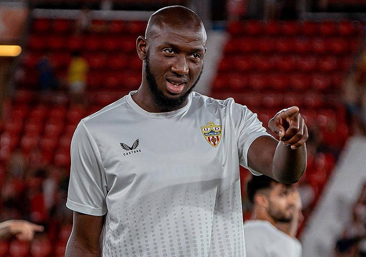 Ibrahima Koné ha llegado para liderar el ataque del equipo almeriense.