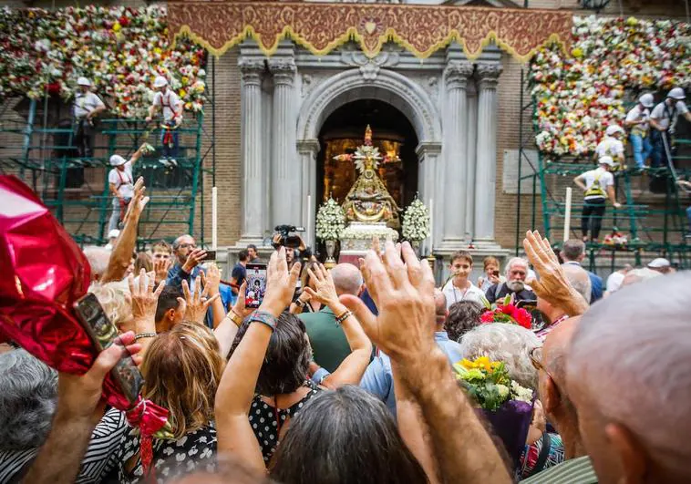 Todos los Datos de la Procesión de la Virgen de las Angustias, Patrona de Granada, 2023