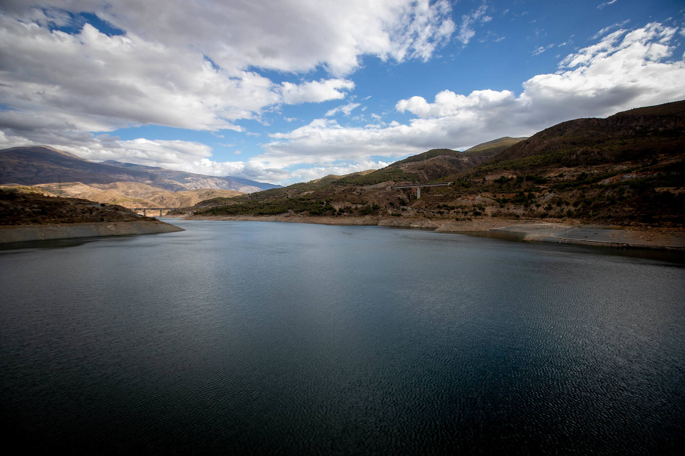 18 empresas optan a construir el primer tramo de las canalizaciones de Rules a partir de noviembre
