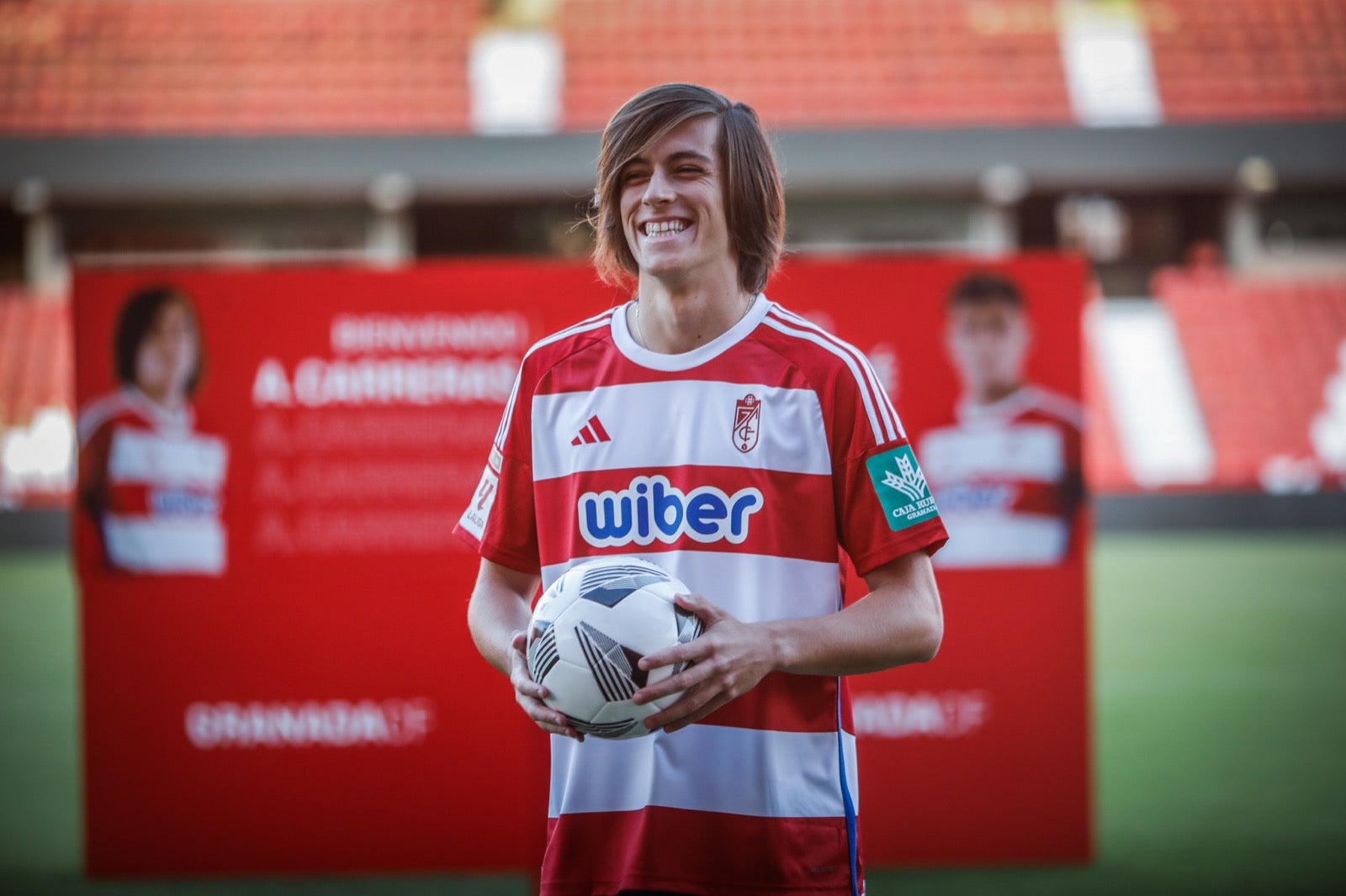 La presentación de Lucas Boyé y Álvaro Fernández, en imágenes