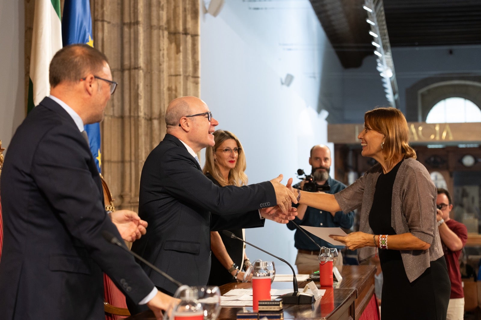 Las mejores imágenes del acto de la UGR con sus mejores estudiantes