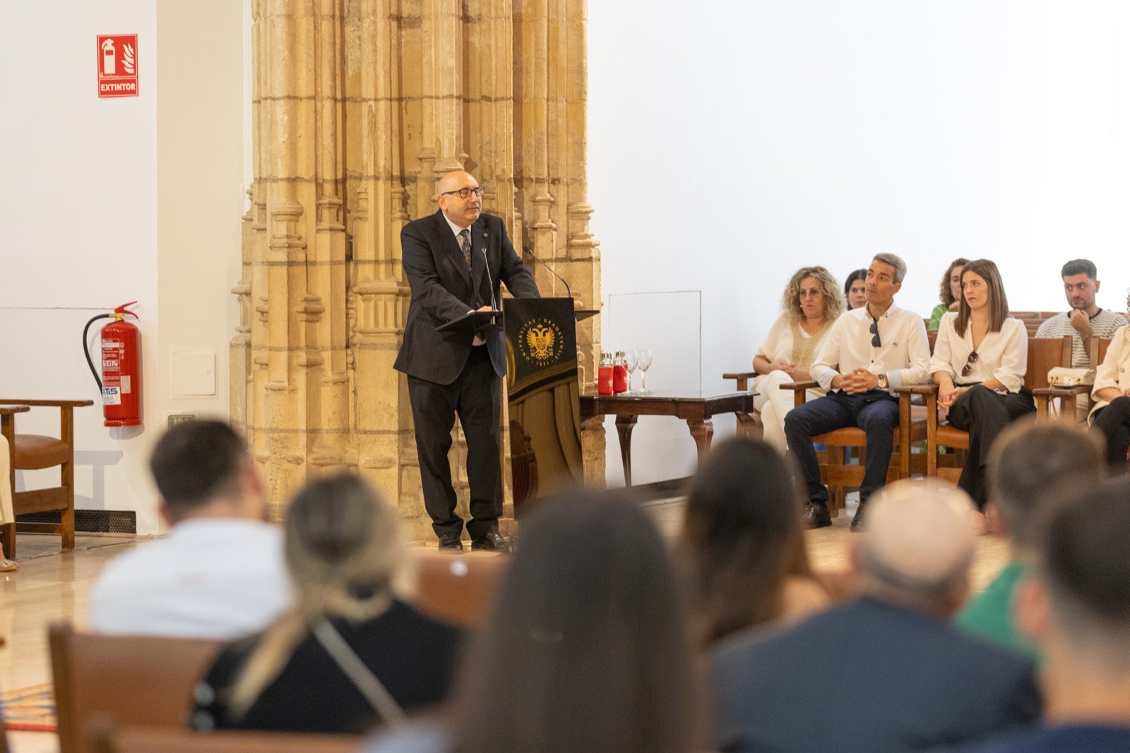 Las mejores imágenes del acto de la UGR con sus mejores estudiantes