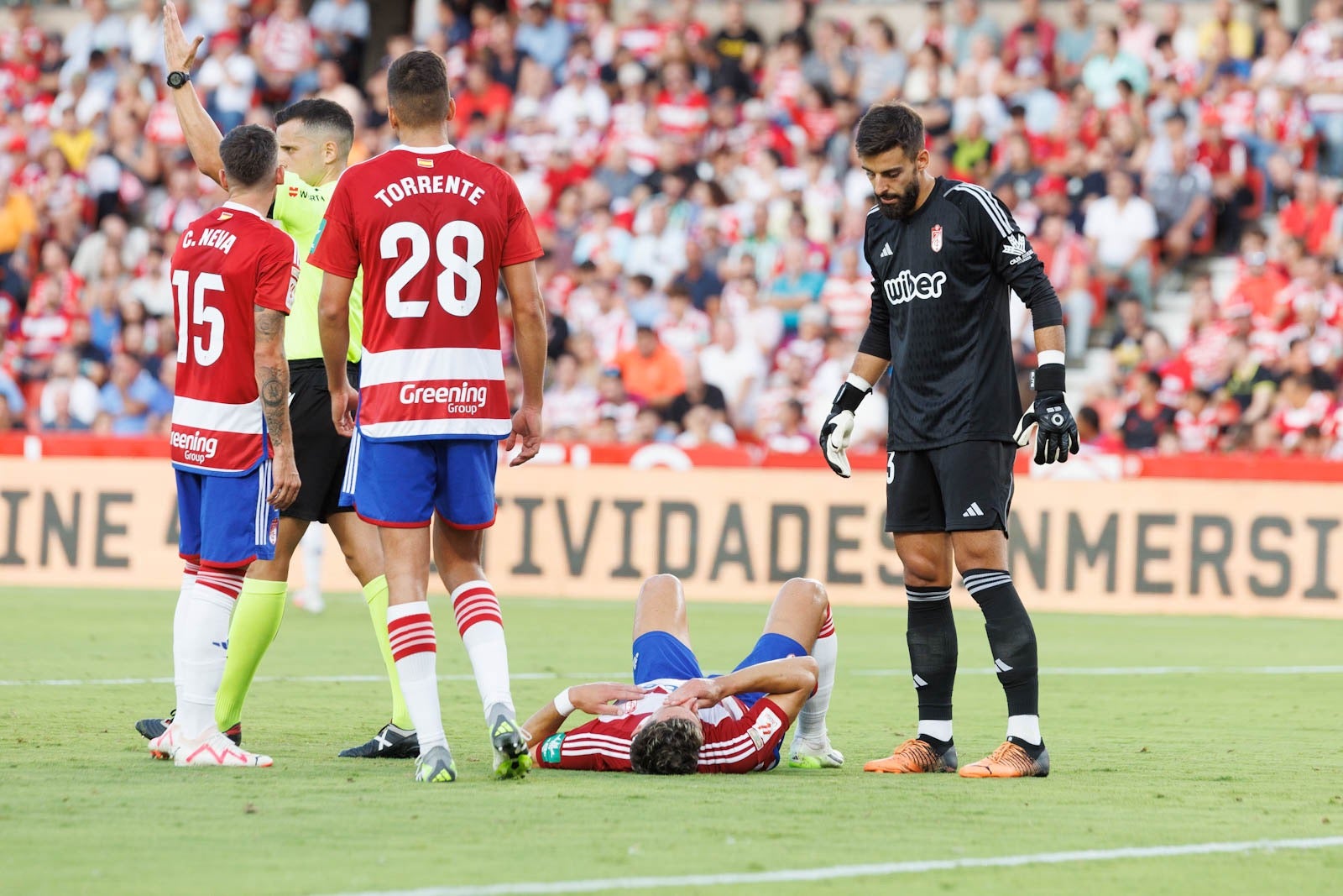 Las mejores jugadas del Granada-Betis, en imágenes