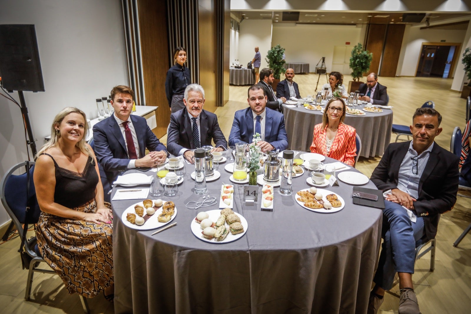 El desayuno informativo con la consejera de Fomento, Rocío Díaz, en imágenes