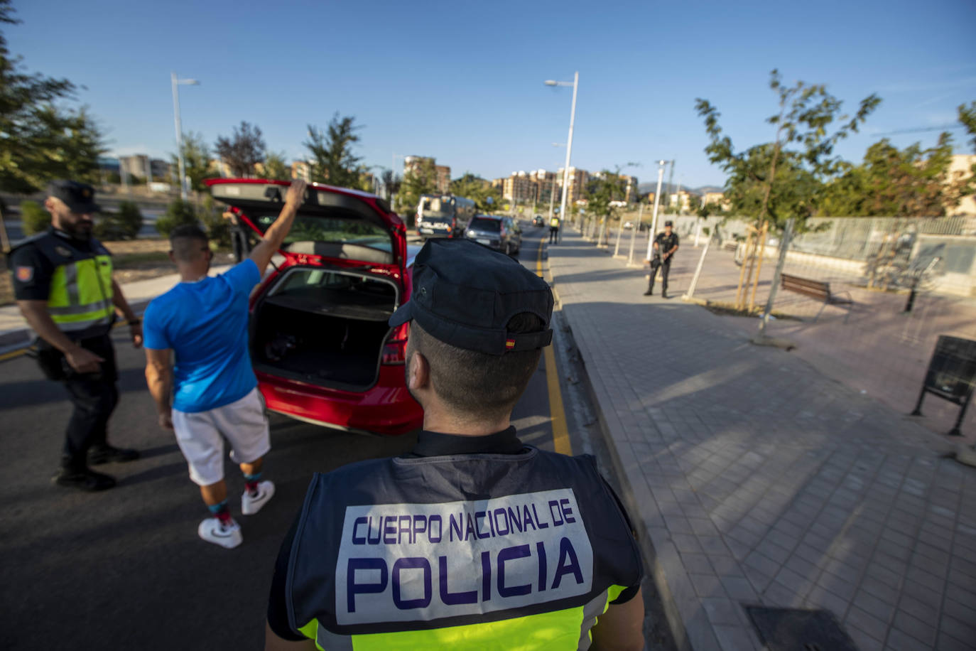 Las imágenes de los controles en los accesos a Granada por la cumbre europea