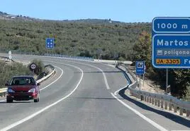 La actual Autovía del Olivar llega desde Úbeda hasta Martos.