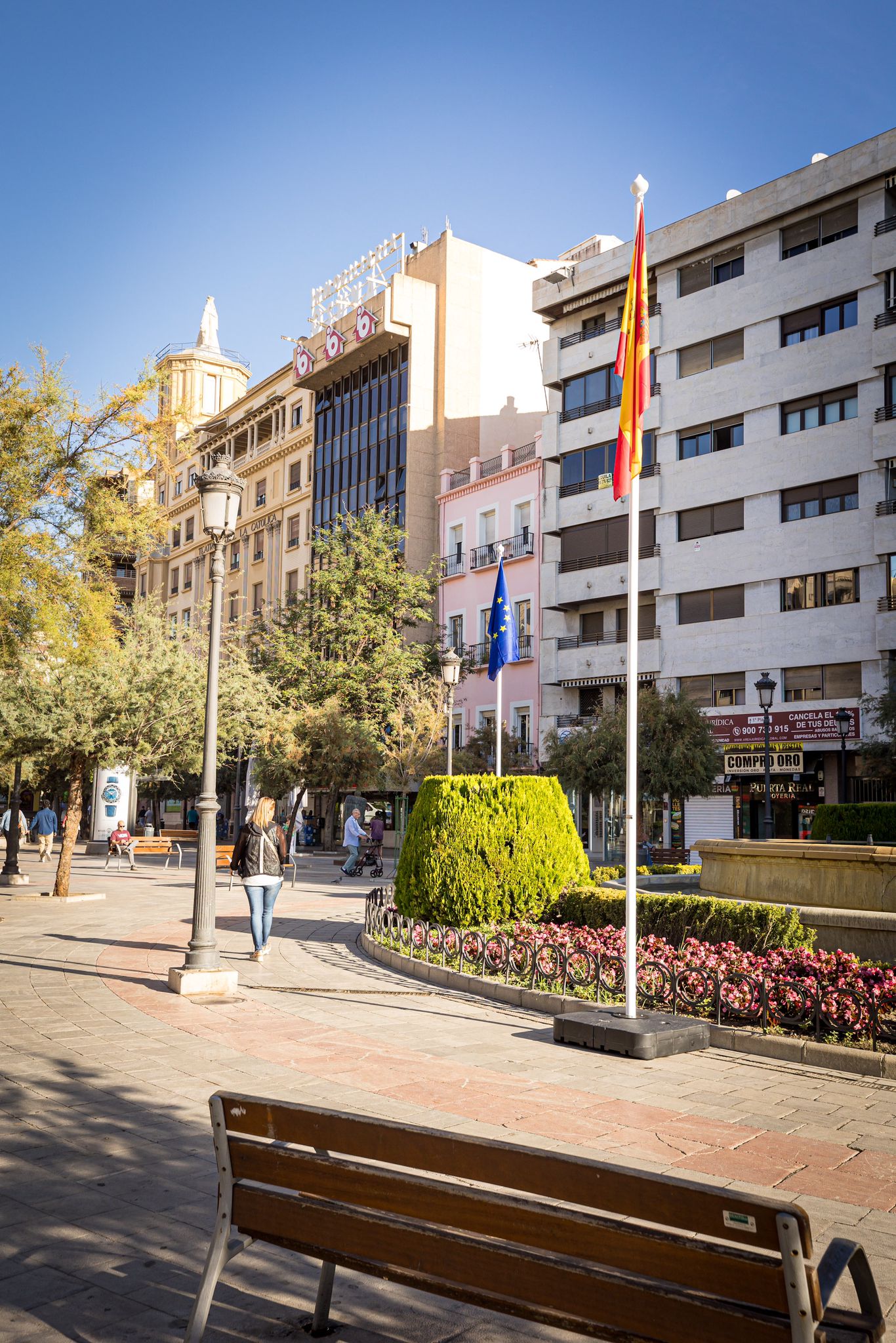 Dispositivo de seguridad en marcha en Granada