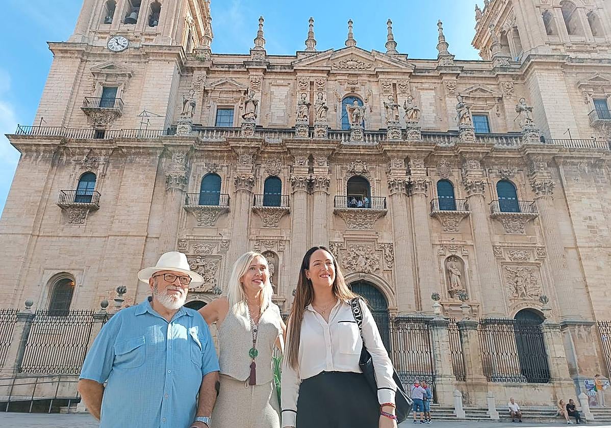 Ángel Ruiz, María Espejo e Isabel Salces, en la presentación de Festiband.