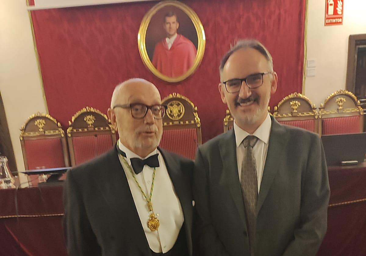 Gabriel H. Walta recibe la Medalla a las Bellas Artes