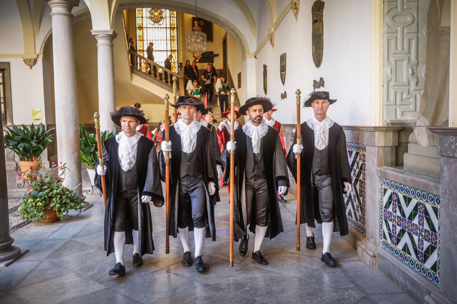 Las imágenes de los actos del 12 de octubre en Granada