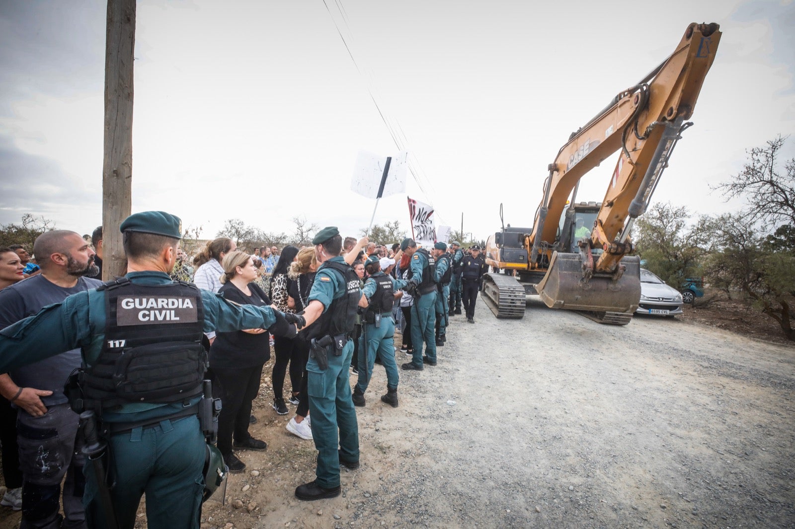 El derribo de la casa de Moraleda, en imágenes